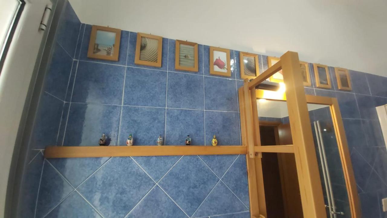 Euforbia House Lejlighed Lido di Ostia Eksteriør billede